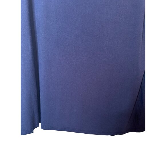 2/$30 Torrid Women Plus Size 3 Navy Blue T-Shirt - Picture 10 of 14